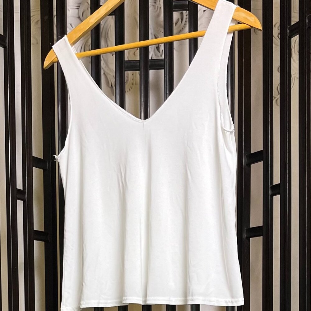 Abound White XS Tank Top - Flowy V-Neck Mid Length, Lightweight, Soft Fabric